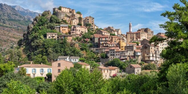 Corte Corsica Frankrijk shutterstock 2231014637, Corte