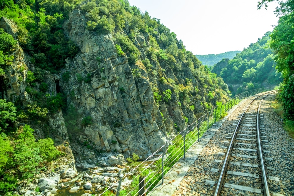 Train de lArdeche Frankrijk shutterstock 2230376921, Bezienswaardigheden in de Ardèche