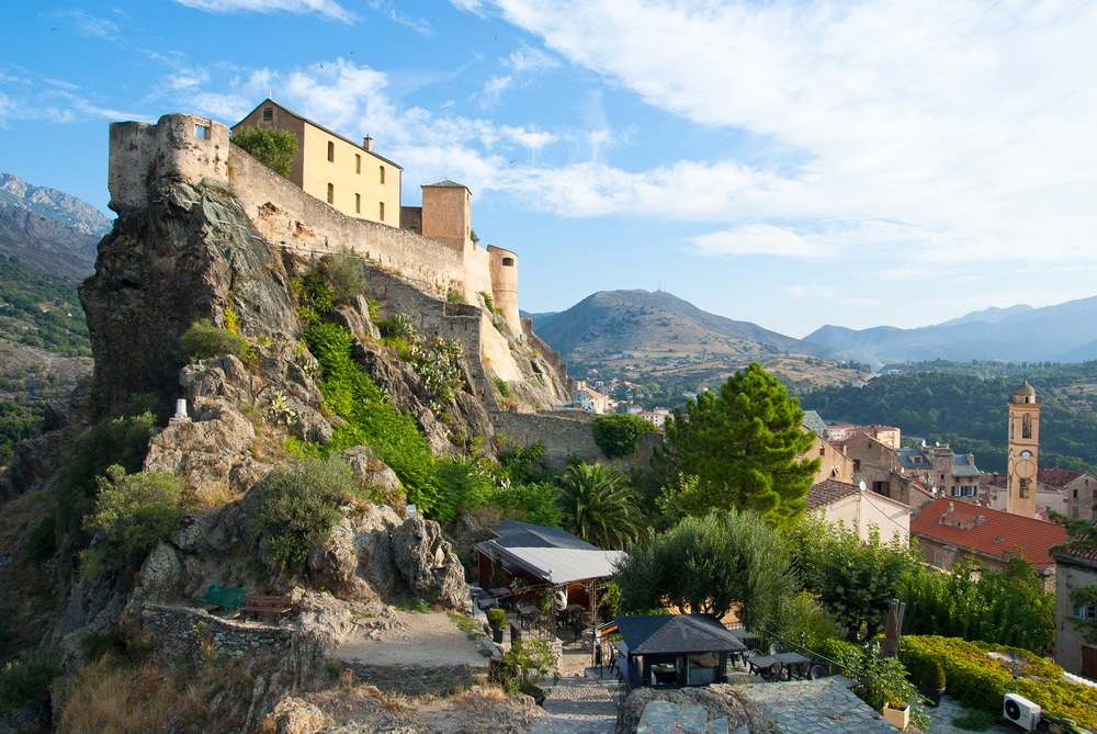 corte met citadel corsica frankrijk shutterstock 121457623, Corte