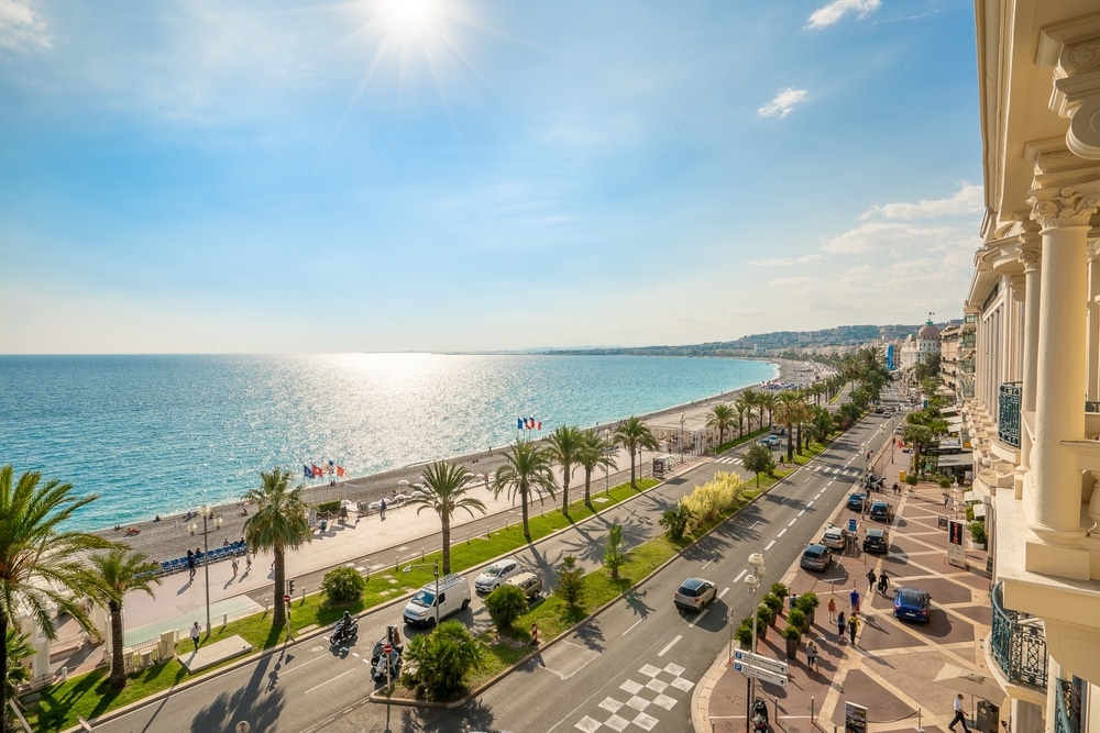 Promenade des Anglais nice cote dazur zuid frankrijk shutterstock 2322942961, Nice