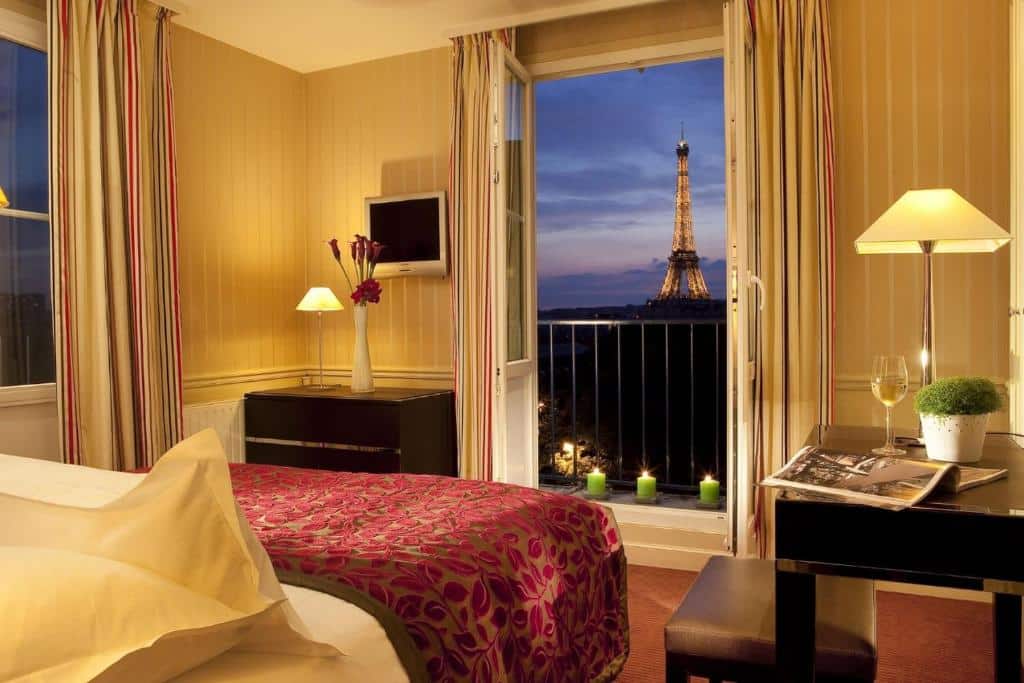 10 x hotels in Parijs met uitzicht op de Eiffeltoren