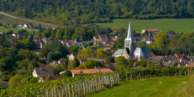 Les Riceys Cote des Bars Champagenstreek shutterstock 425728789, Champagnestreek