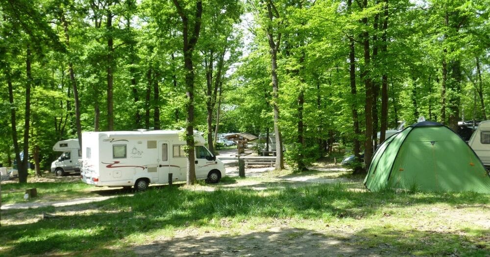 Camping Huttopia Versailles Kampeerplaatsen, Parijs