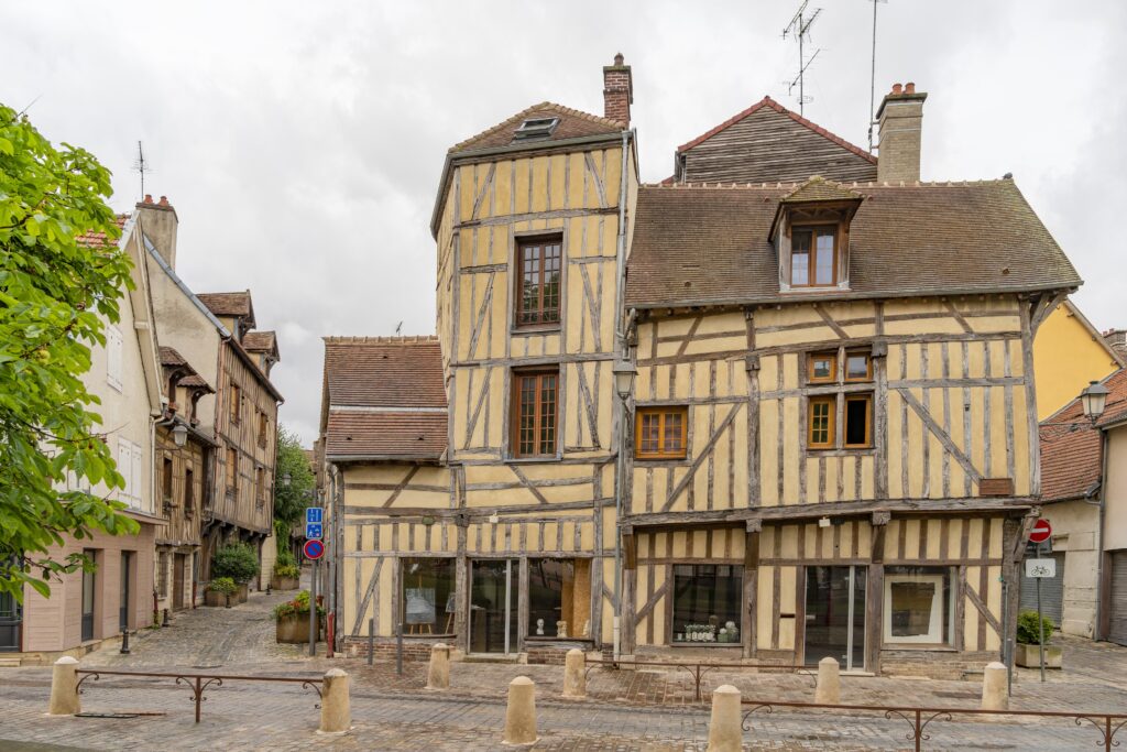 Troyes, steden